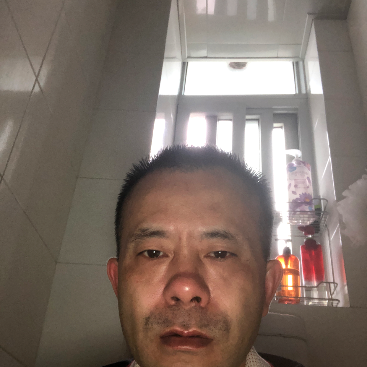你在家豆芽的照片