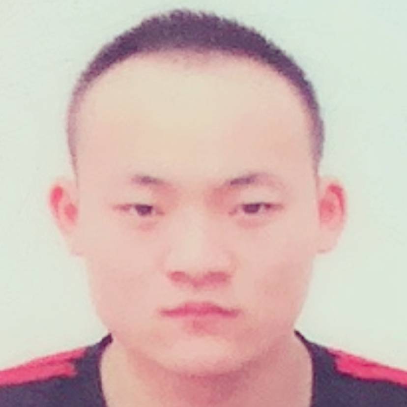 冷月停止缥缈的照片