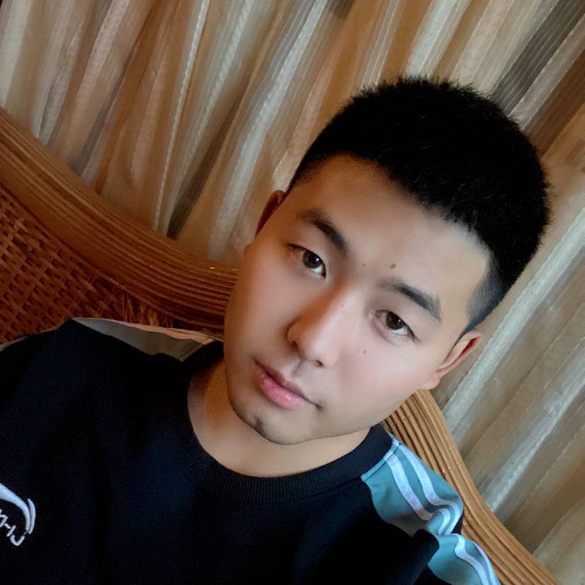 阿 坤的照片