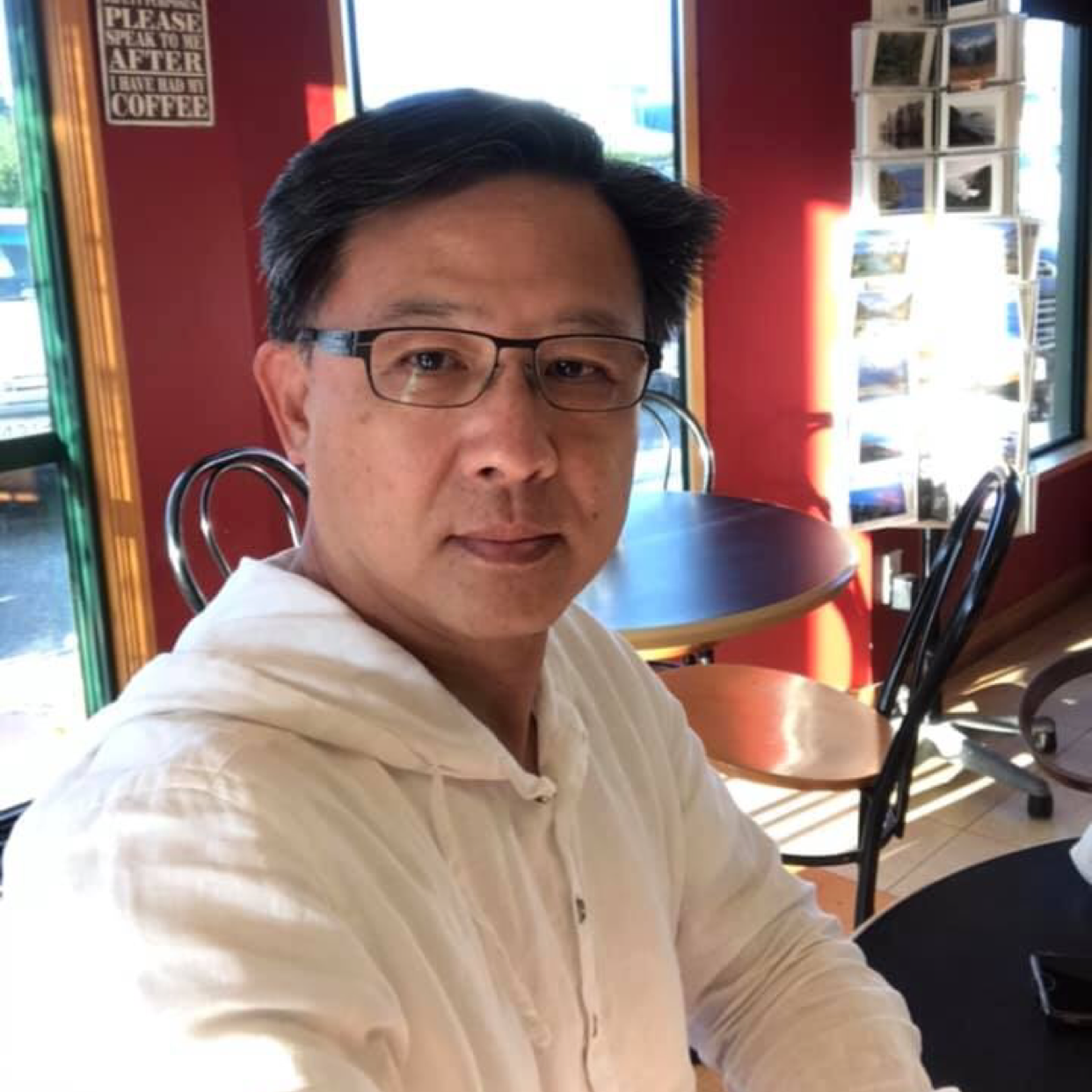 冷静回眸蛋挞的照片