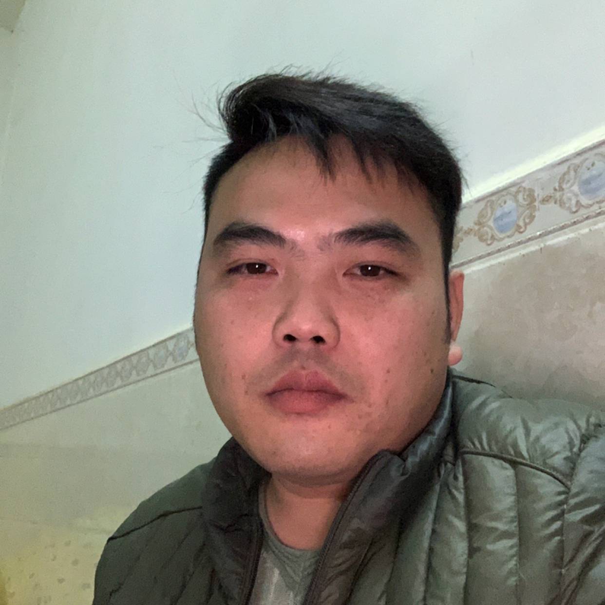 美好踢宝贝的照片