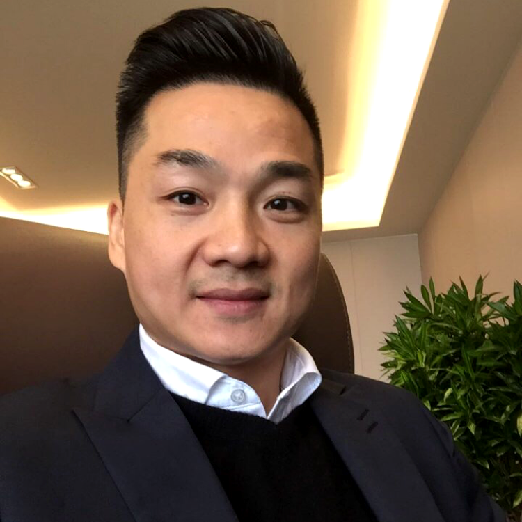 月光那机灵的照片