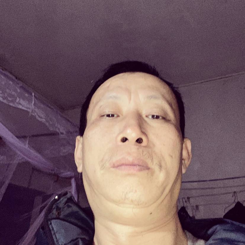 含蓄相许芒果的照片