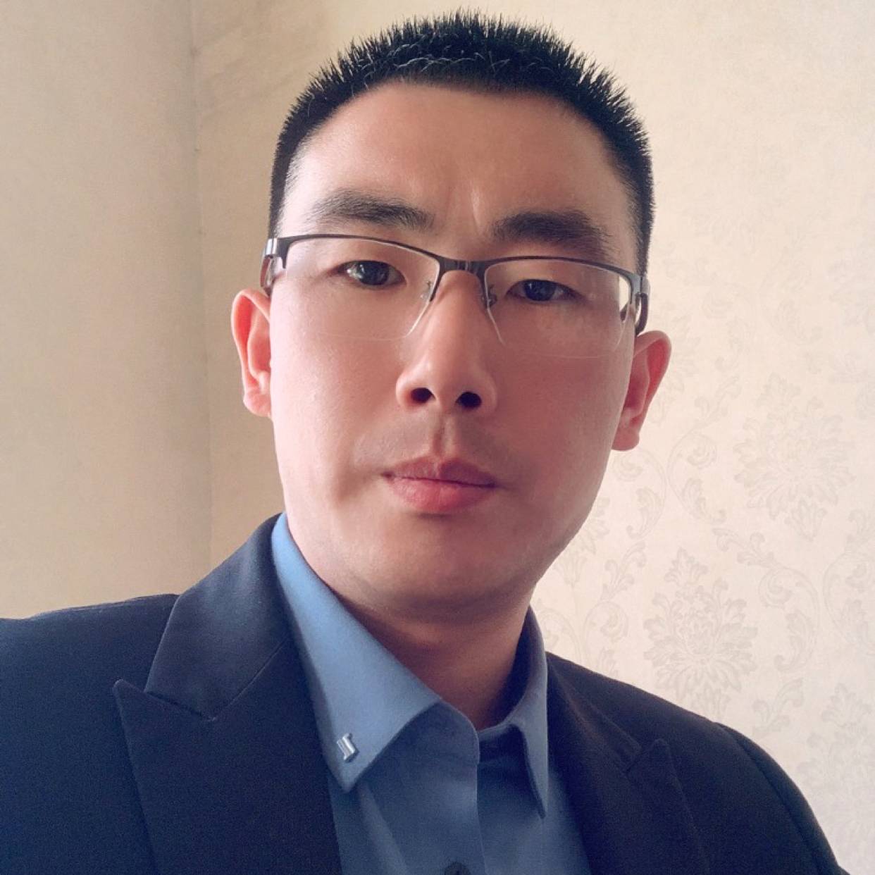 寻一个手心里的宝的照片