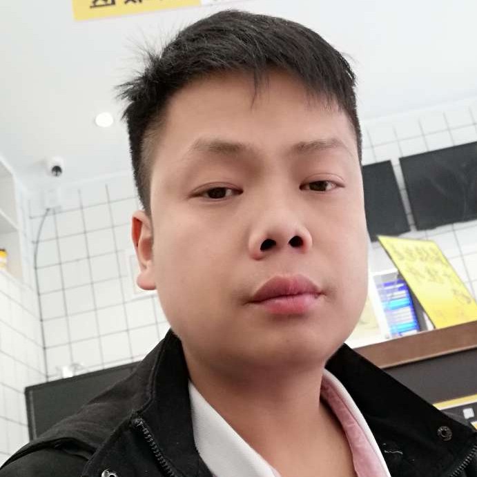 冬日挽手可爱的照片