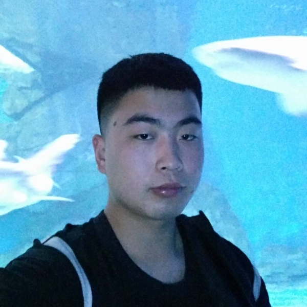 浅陌过时的照片