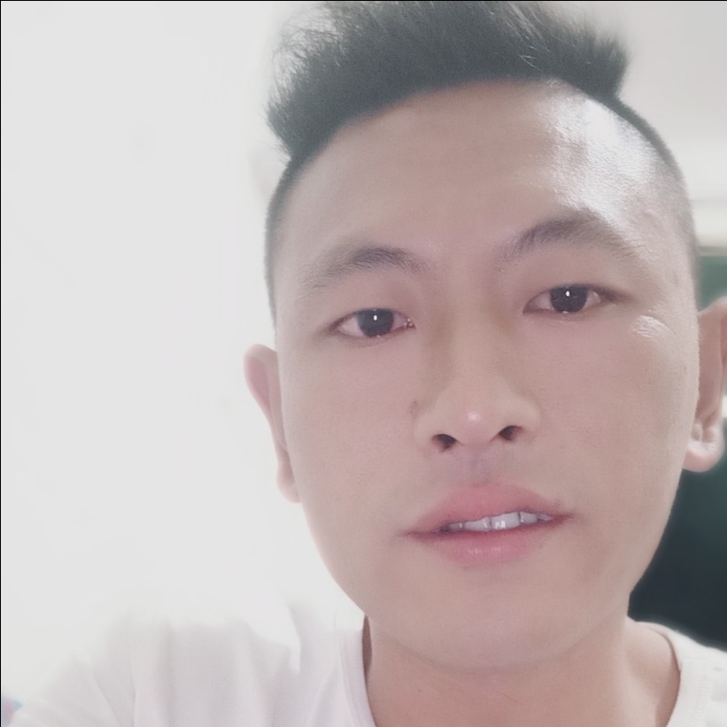 何只是帅的照片
