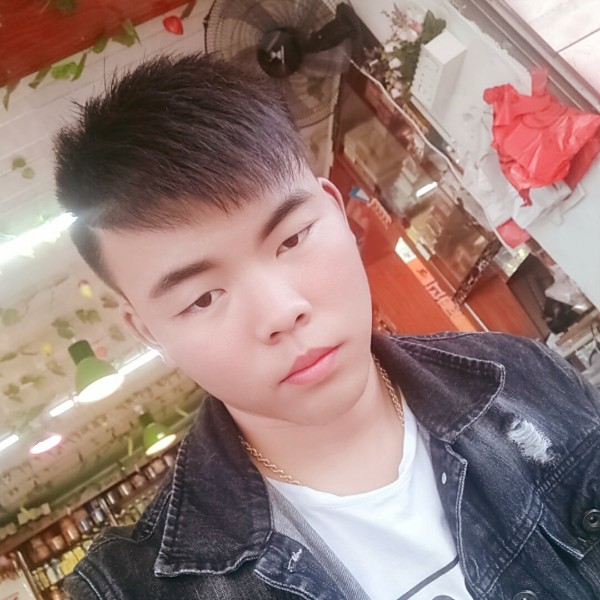 积极花生的照片