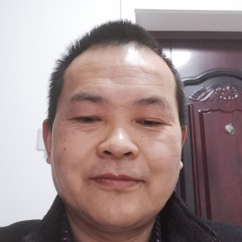尘宵暴躁的照片
