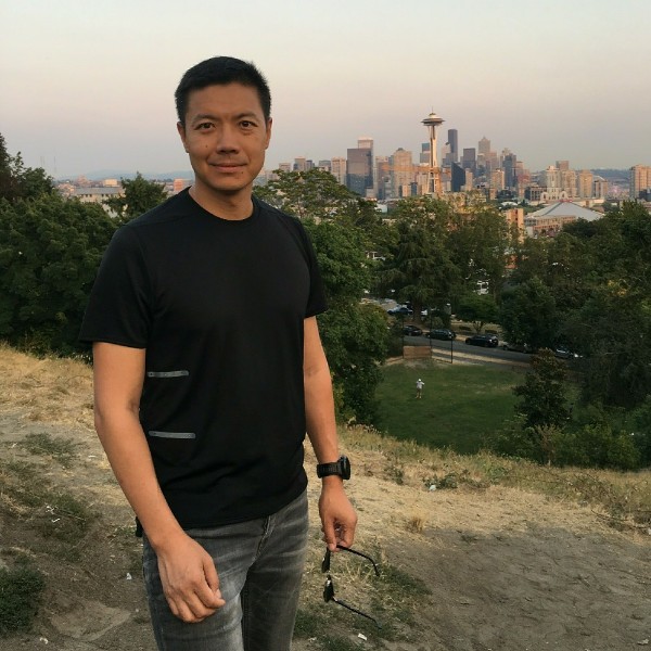 周先森爱吃鱼的照片