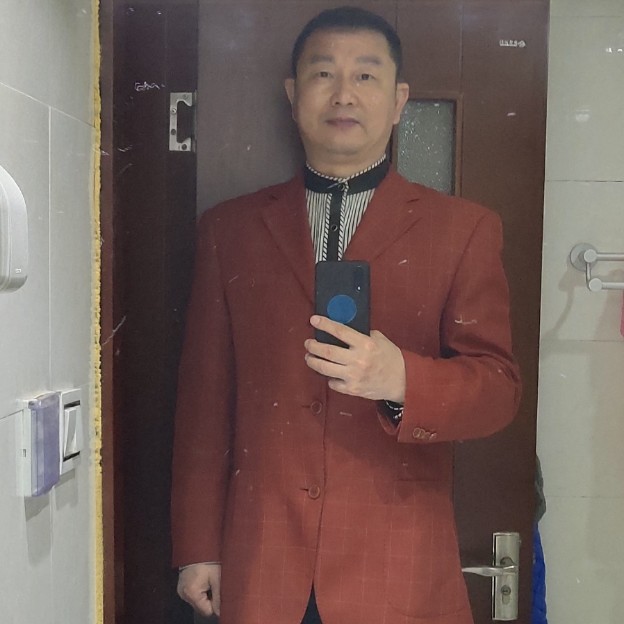 兔哥哥的照片