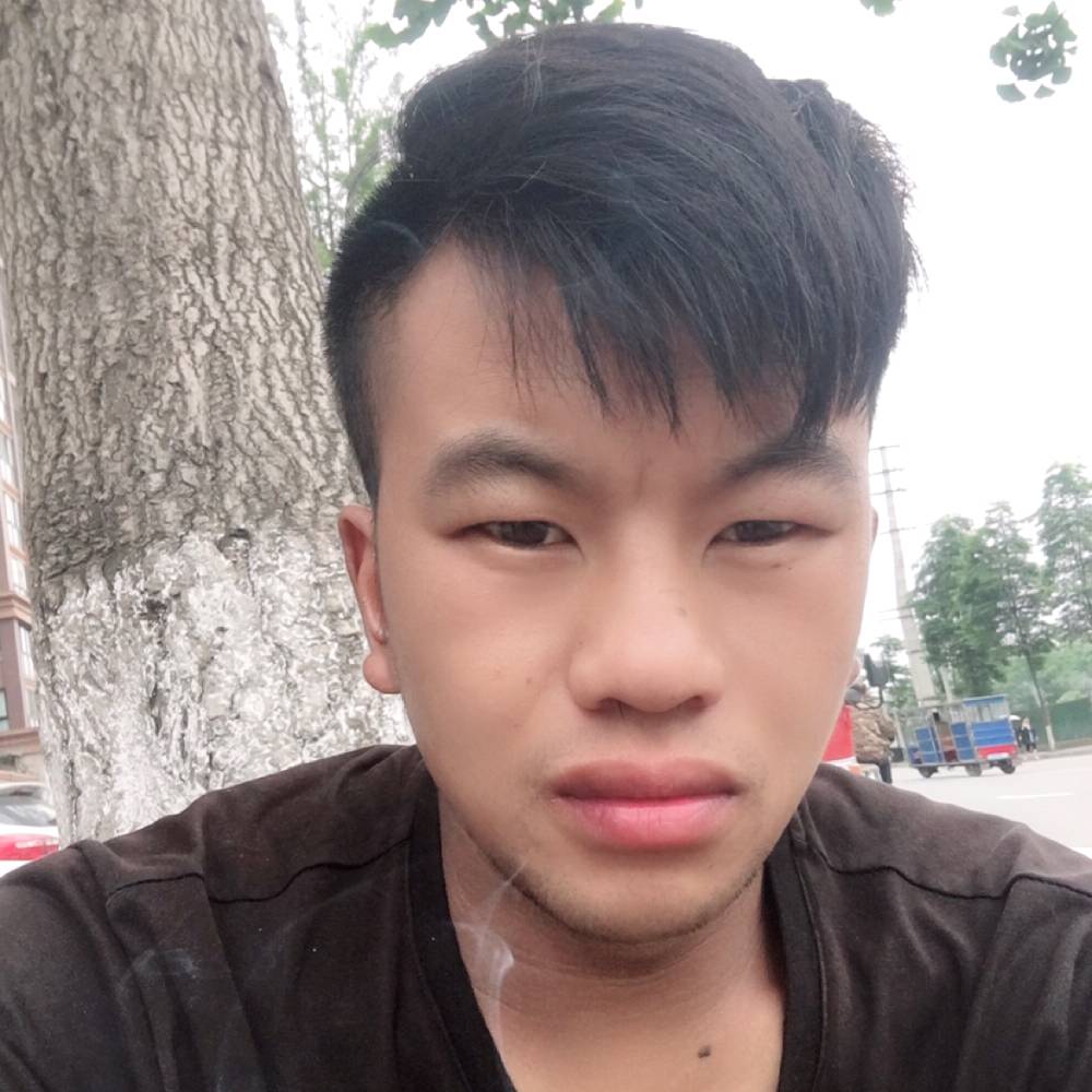饼干泪了爱笑的照片