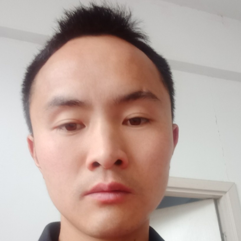 调皮多么电灯胆的照片