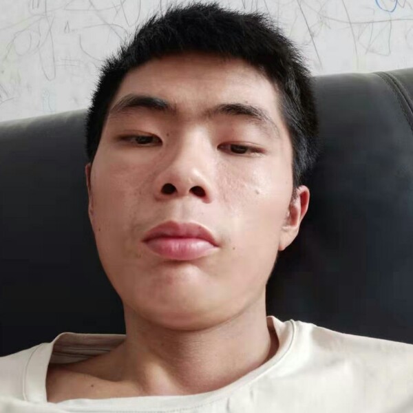 明的照片