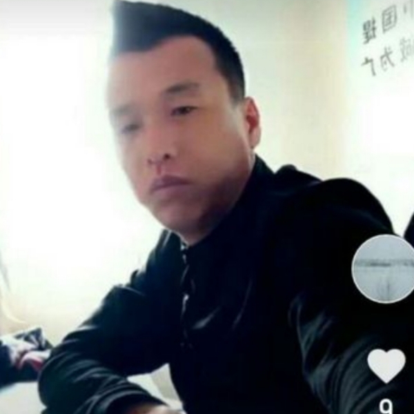 景紫豪的照片