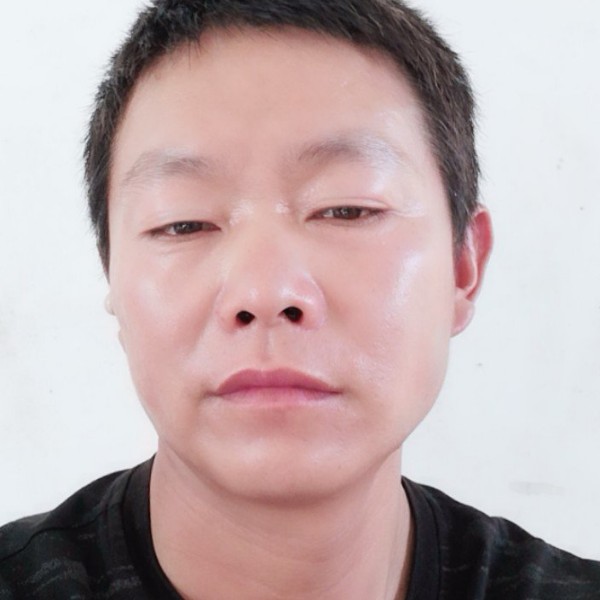 孙荣亮的照片