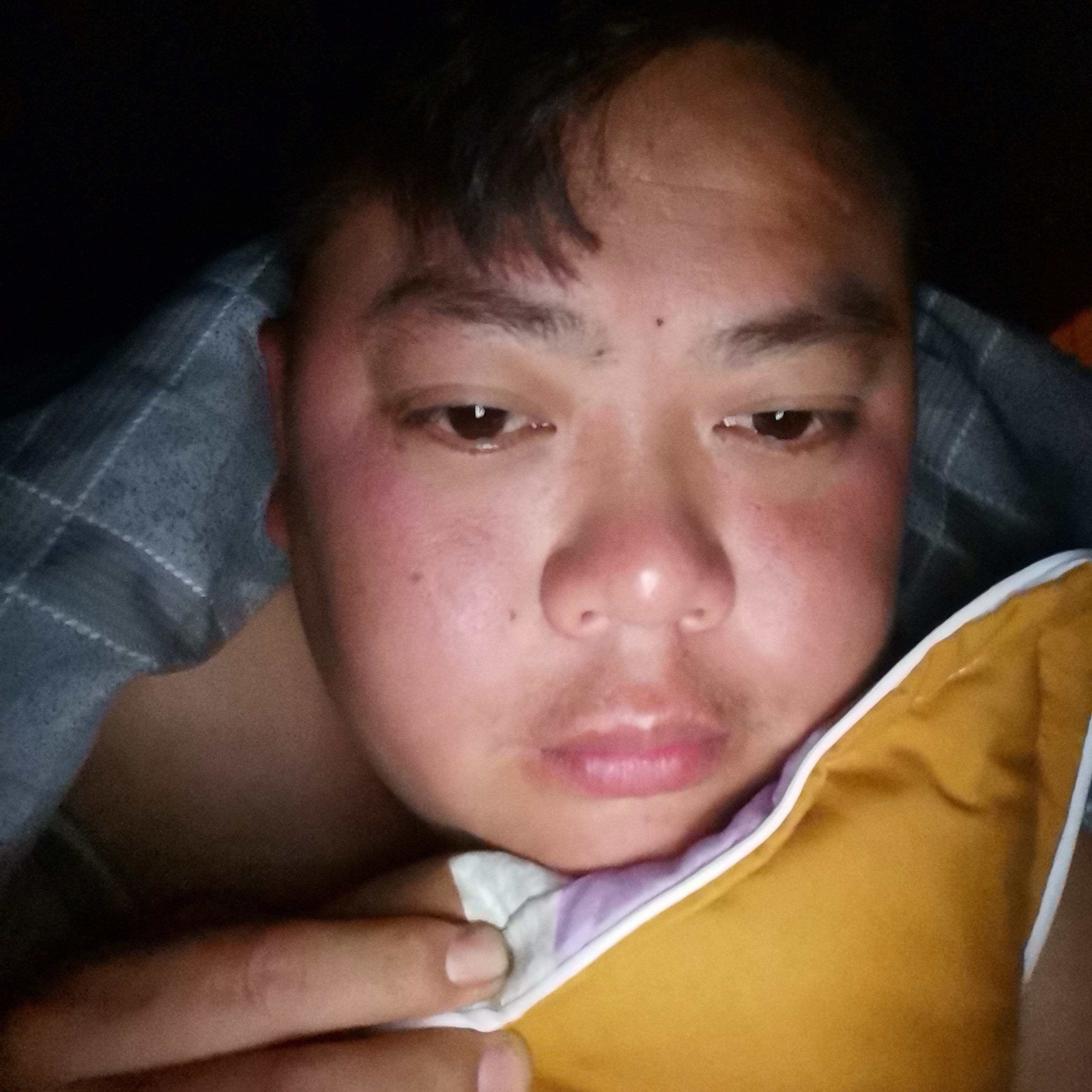 洁净方钢笔的照片
