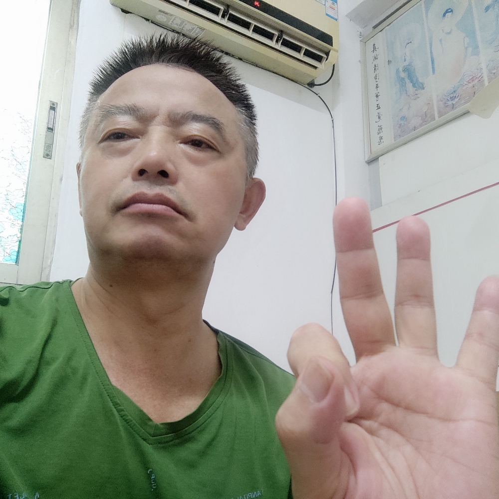 杨啟乐的照片