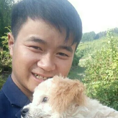 余炳锟的照片