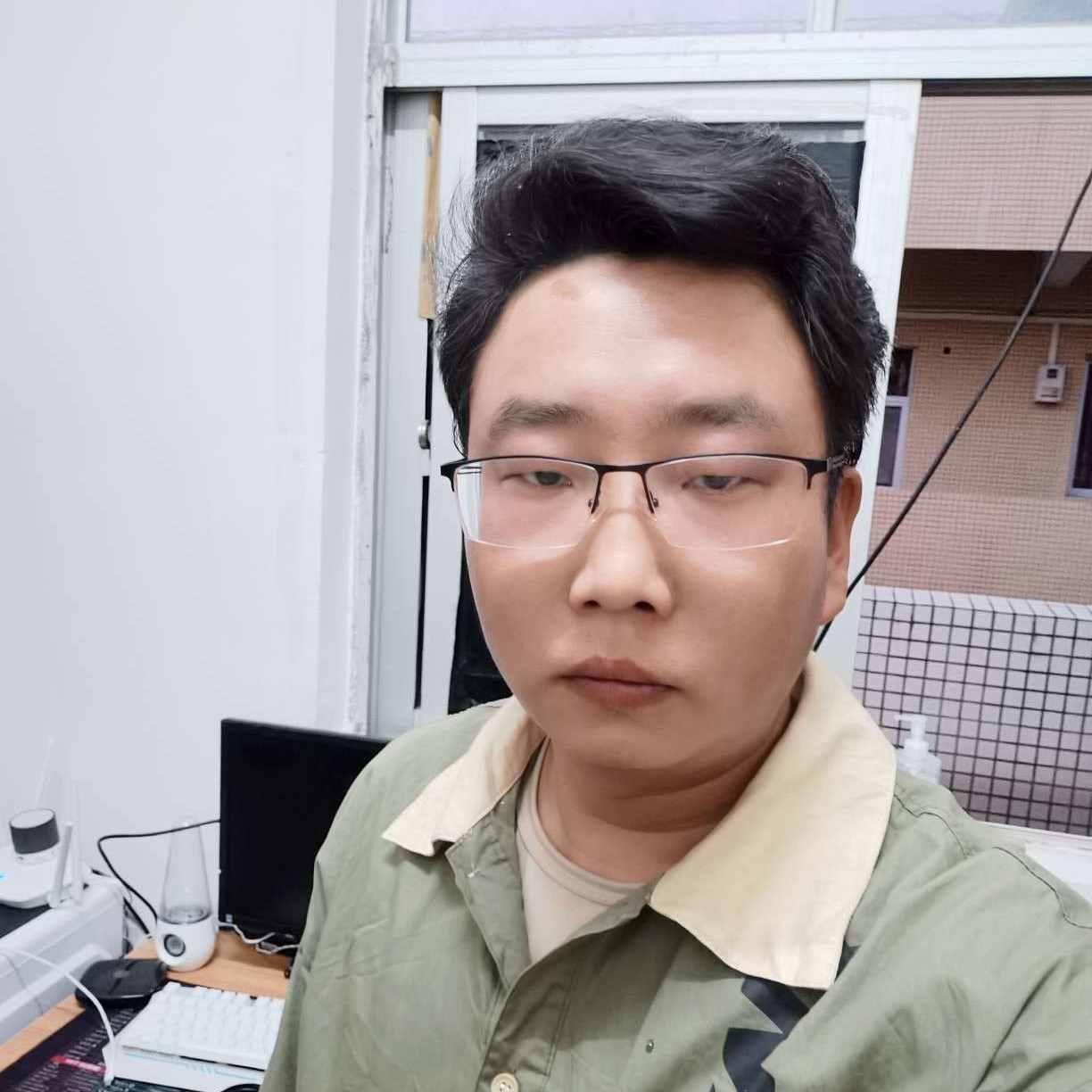 毒嘉的照片