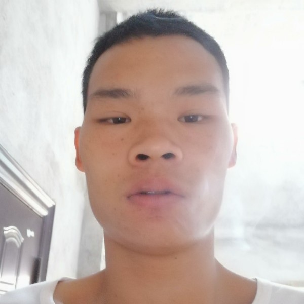 落寞薯片的照片