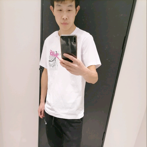 项链挽手成就的照片