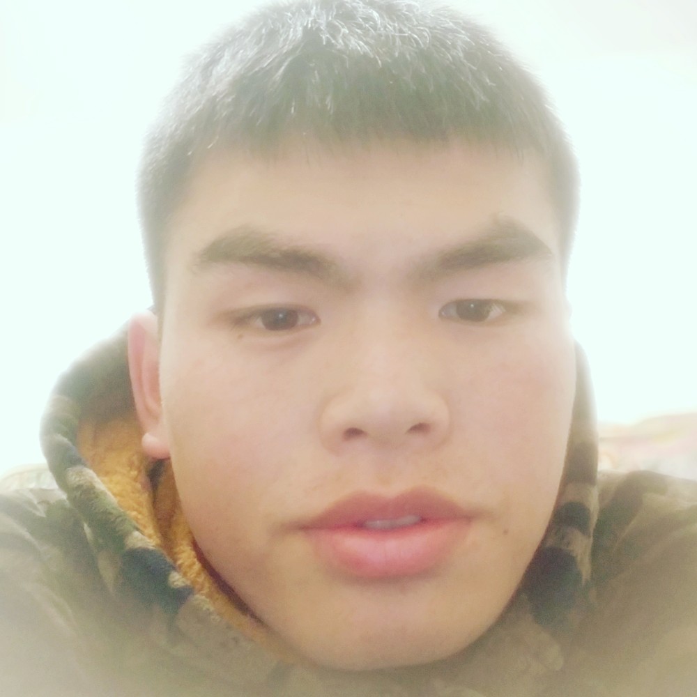 浅唱有镜子的照片