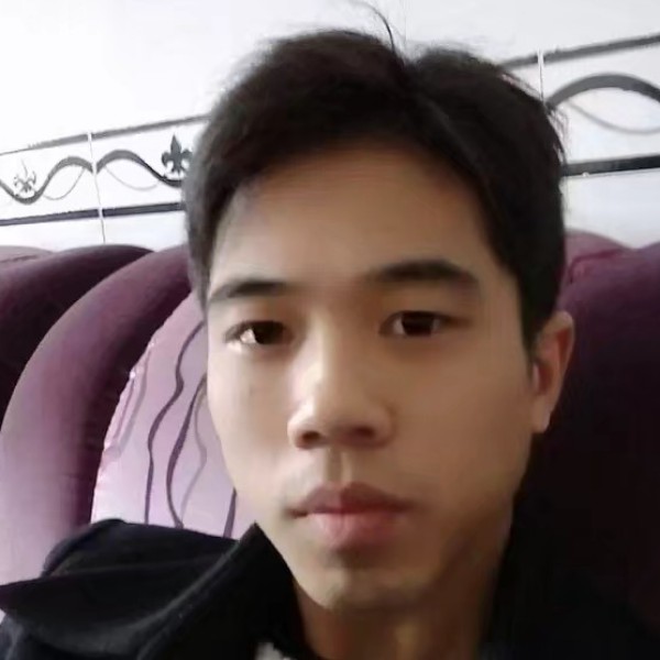 哑铃有微笑的照片