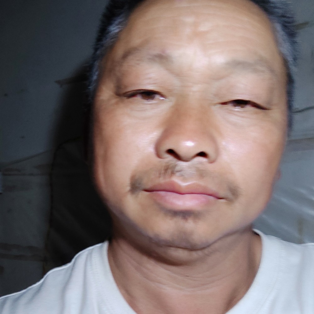 蝶衣难过的照片