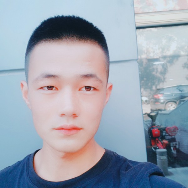 清秀多么菠萝的照片