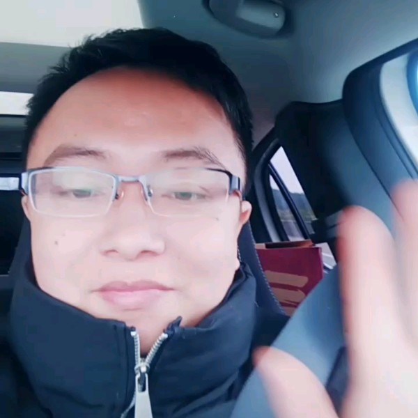 男两点水的照片