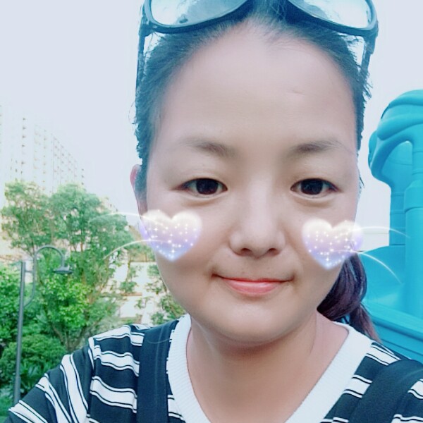 犹豫夏露的照片