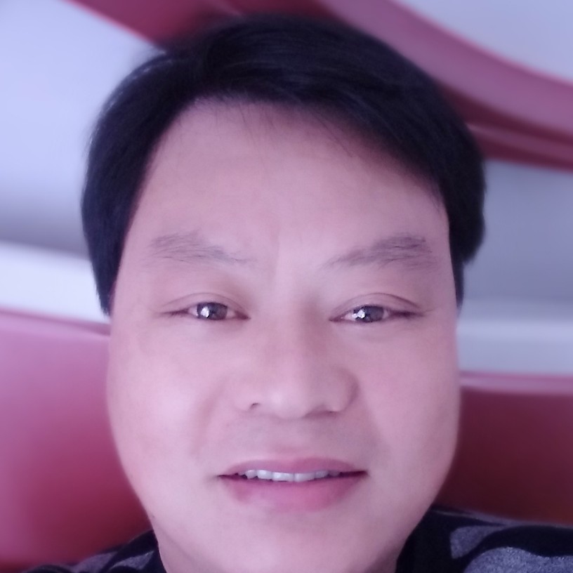 晨阳乐观的照片