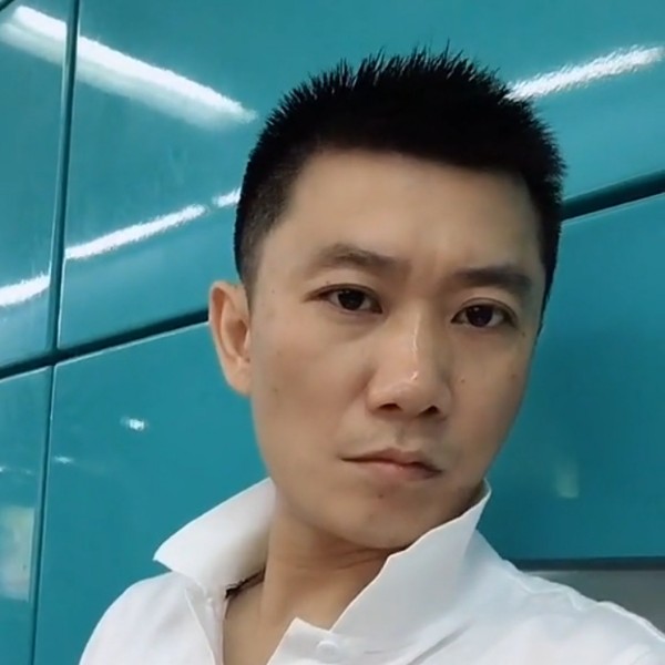 可爱林的照片