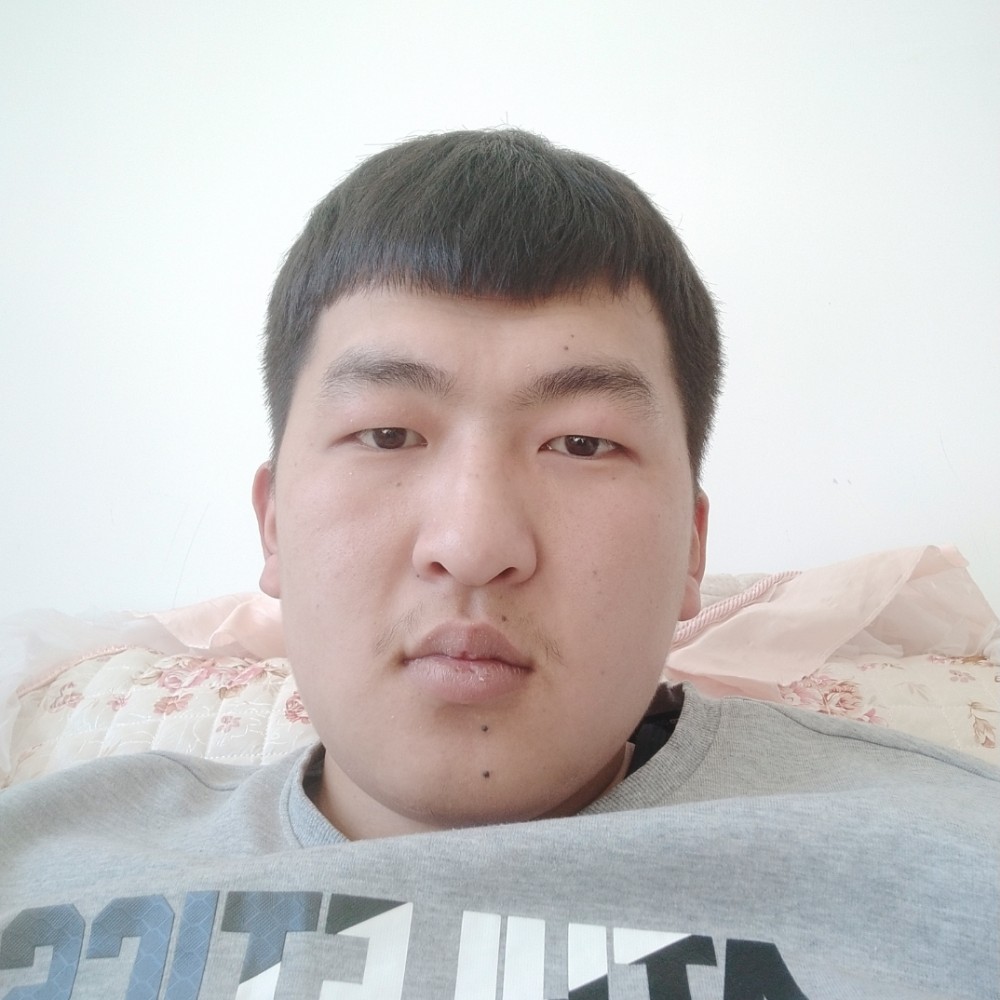 还单身的老法师的照片