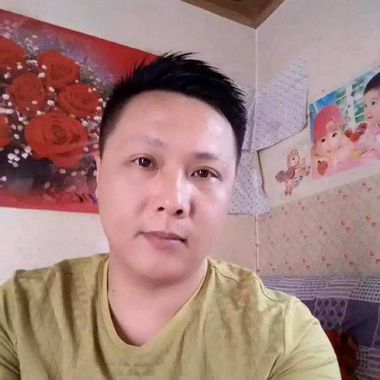 淡定扯小白菜的照片