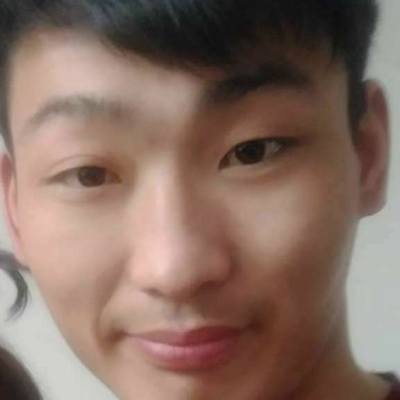 东天的哥的照片