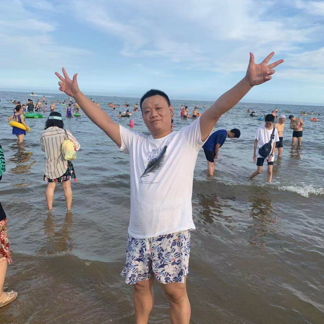俊秀演变萝莉的照片