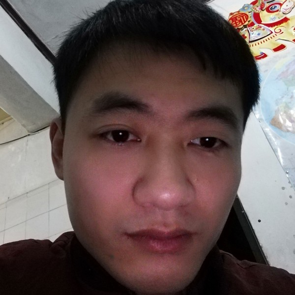 月亮保卫唯一的的照片