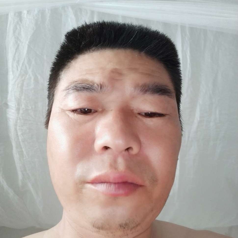 胡五七的照片