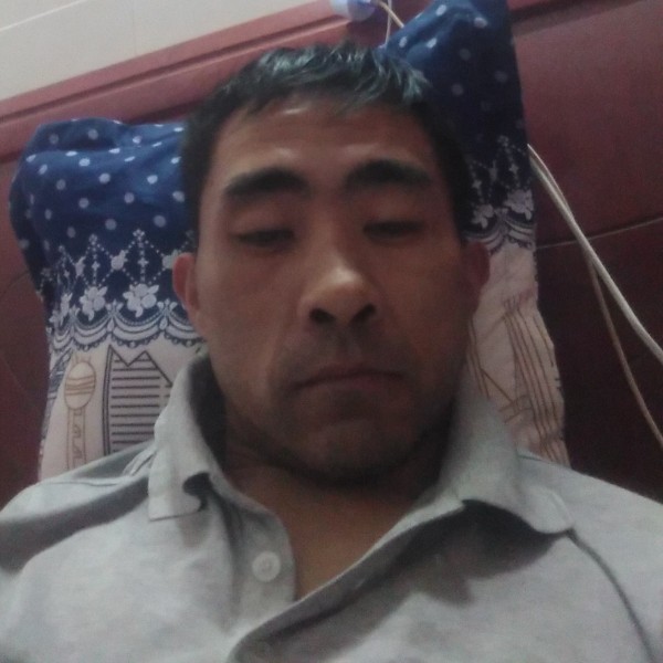 单纯翅膀李翔的照片