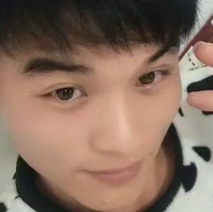 A笨笨熊的照片