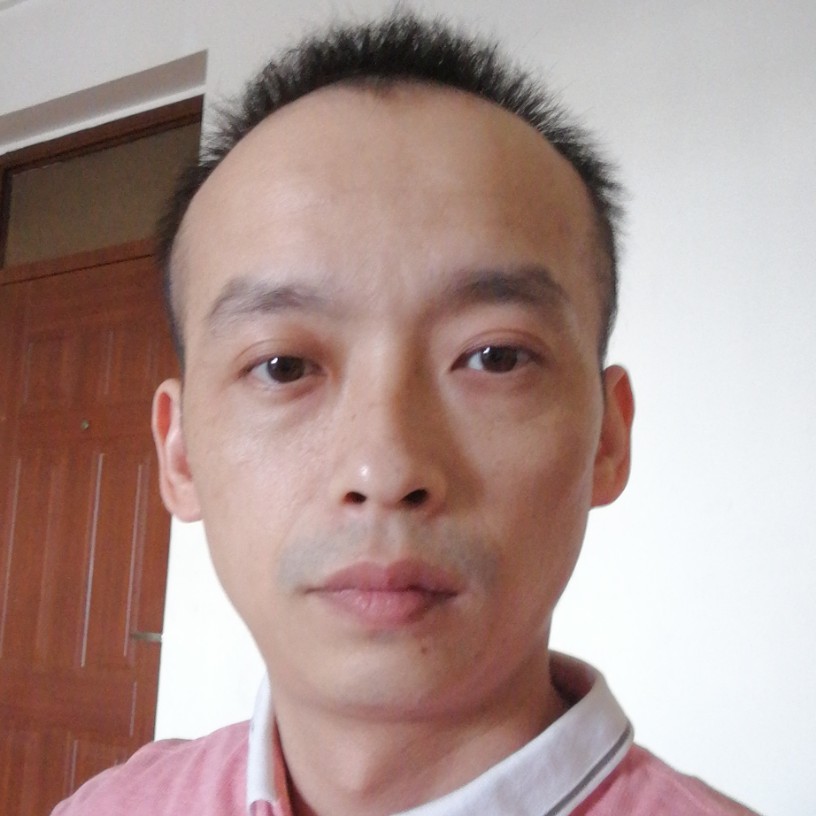 钻石深拥的照片