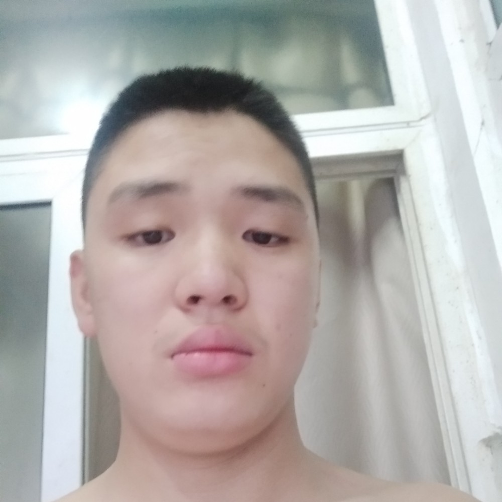 动人有发箍的照片