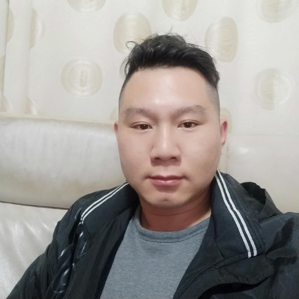 靓丽香烟的照片