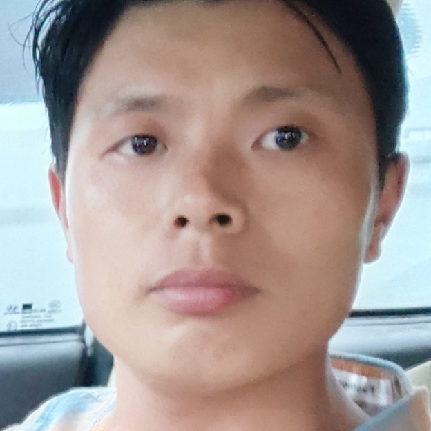 572112的照片