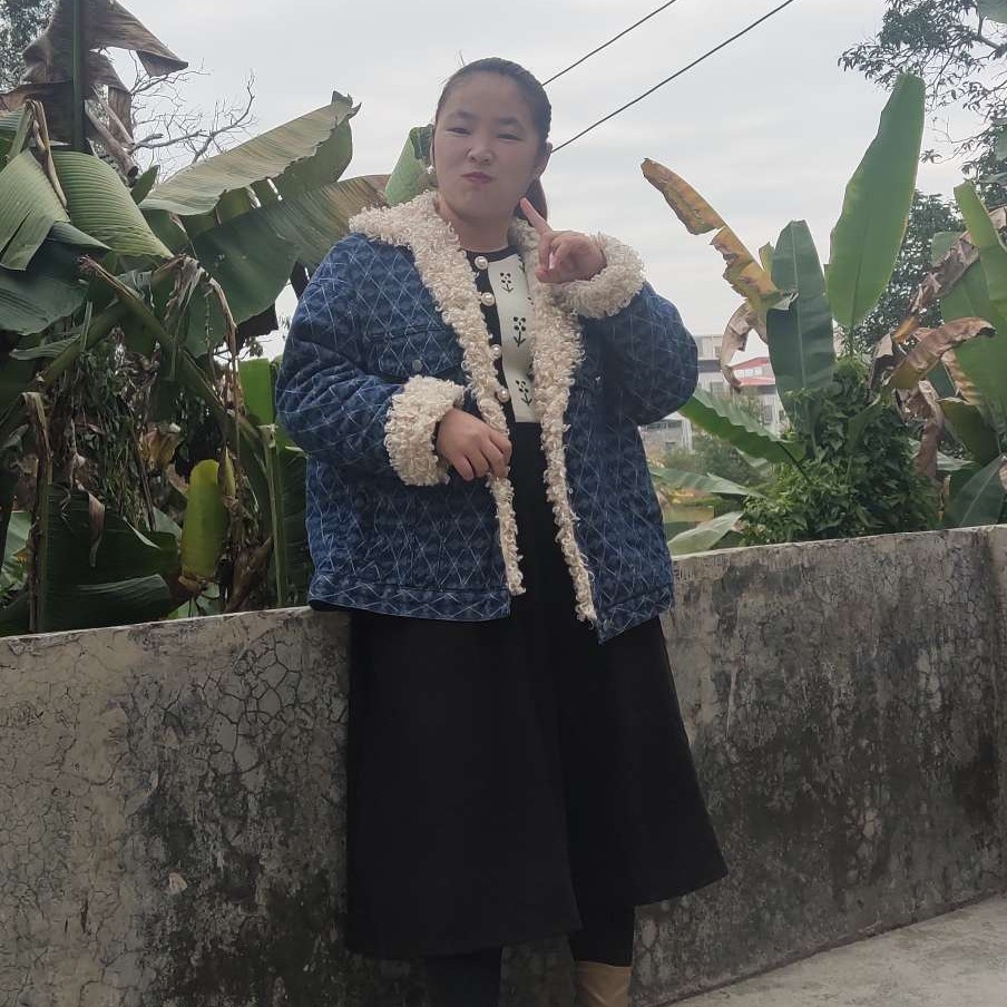 肖秀云的照片