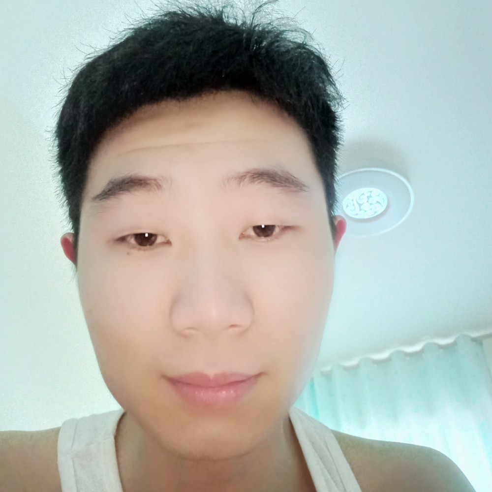 幕中漫步的照片