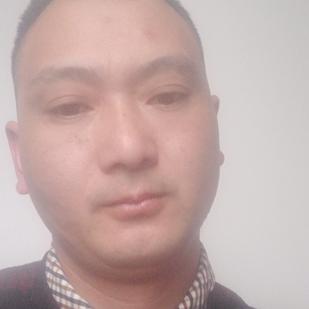 郭国昌的照片