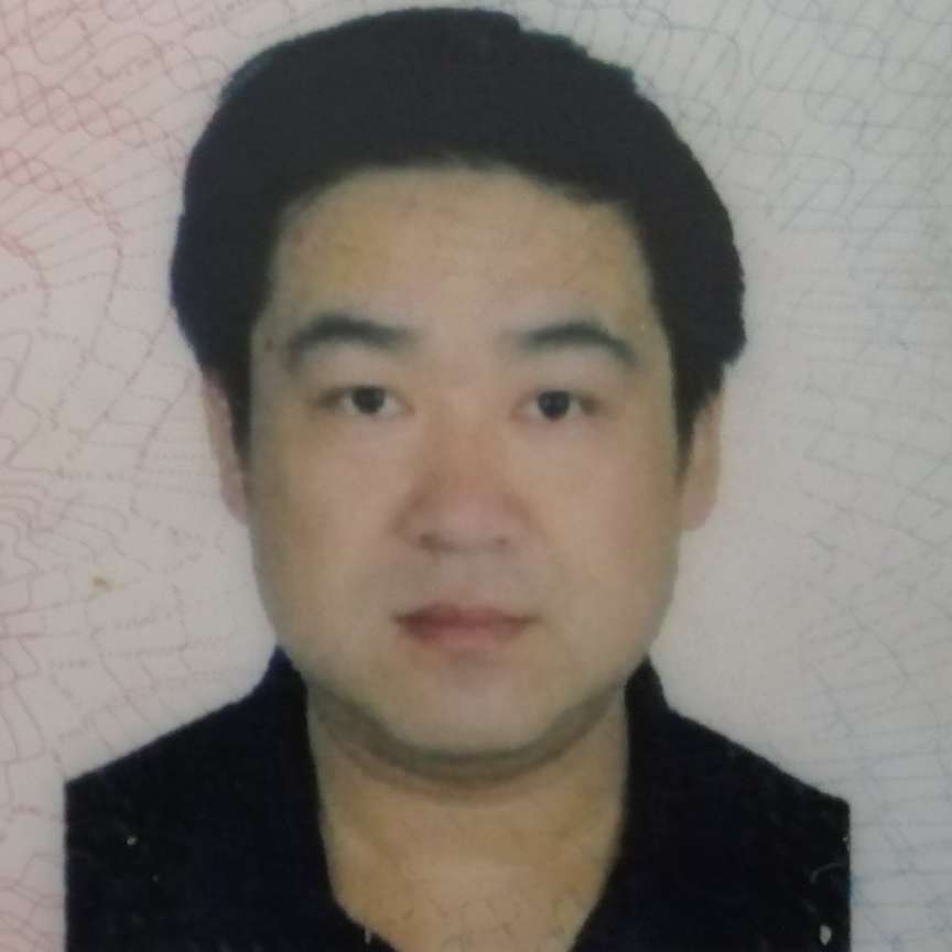 洛尘愿冷傲的照片